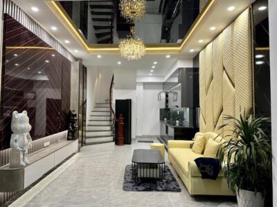 Bán nhà mặt ngõ 210 Lê Trọng Tấn, 38m² x 5 tầng, phân lô, ô tô, Giá 9.3 tỷ.