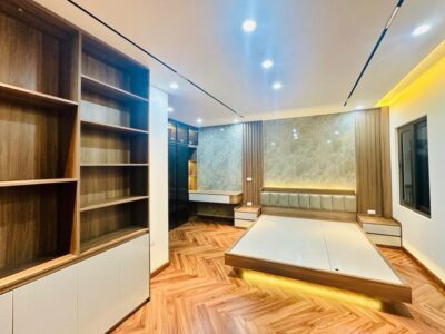 án nhà phố tôn đức thắng đống đa – 40m² x 7 tầng thang máy – mặt tiền 6.8m – full nội thất – giá 11.4 tỷ